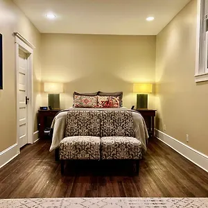 Forest Park Sanctuary Apartment Portland
